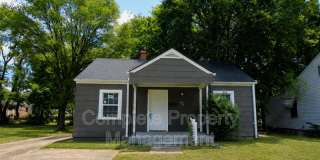 449 7th Street West - 1 449 7th Street West - 1 Gallery 1