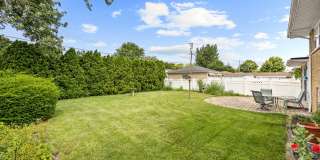 2922 Sunnyside Avenue Gallery 29