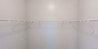 Gorgeous Modern Home! Gallery 16