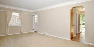 2453 WINDEMERE Road Gallery 4