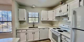 Wonderful Condo In Desirable Lakewood Community Wonderful Condo In Desirable Lakewood Community Gallery 1