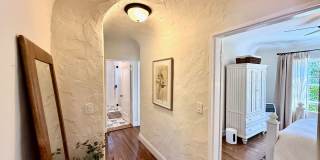 Furnished Santa Barbara 3 bedroom/2 bathroom Home Gallery 8