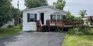 3951 S Mentor Ave Gallery 2