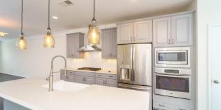 3 bedroom 3 bath townhouse in Brambleton Gallery 16
