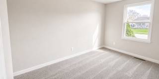 Newly Rehabbed 4BR Home in Hamilton Schools w/ Full Basement Gallery 8