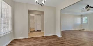Beautiful 4-bedroom 2 bath Home in Bentonville! Gallery 7