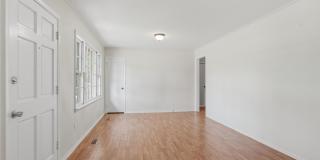 Close to Downtown Athens! Established neighborhood! Gallery 5