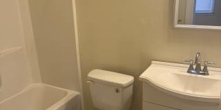 912 Oak Street - 1 Gallery 4