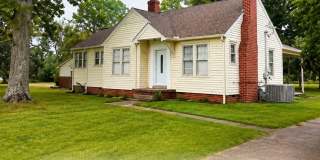 NEW LISTING - South Jackson Gallery 1