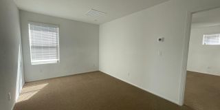 BEAUTIFUL AND SPACIOUS ALMOST BRAND NEW 2 STORY HOME AVAILABLE! Gallery 14