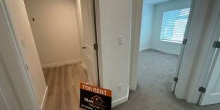 3104 1625 East Gallery 20