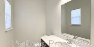 821 South Benchmark Lane - 2 Gallery 6