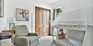 300 KILLARNEY DRIVE Gallery 23