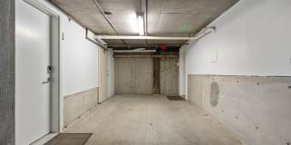 Stunning 2 Bed 3 Bath Home in Queen Anne Gallery 40