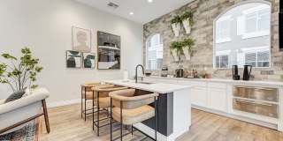 Prosper 89 Gallery 24
