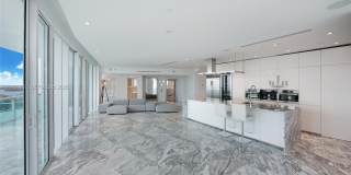 1000 S Pointe Dr Gallery 24