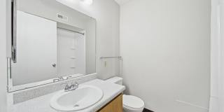 Fox Grove Apartments Gallery 10