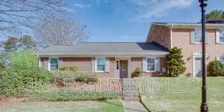 1647 Executive Park Ln NE Gallery 1