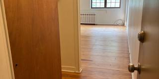 5424 Fifth Avenue Gallery 22