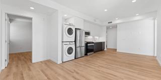 Onyx on Park Gallery 29