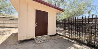 2819 North Woodland Avenue - 1 2819 North Woodland Avenue - 1 Gallery 24