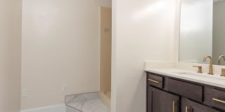 Modern Downtown Memphis Condo with Prime Location Gallery 20
