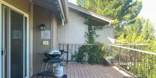 Townhome with Stunning Vasona Lake & Foothill Views Near Downtown Los Gatos Gallery 12
