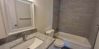 Large 4 Bed 2 Bath House Gallery 17