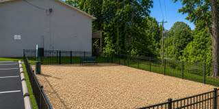 The Groves Gallery 16