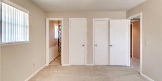 1533 Glenbrook Drive Gallery 6