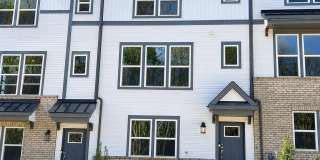 2332 Donnely Hills Lane Gallery 1