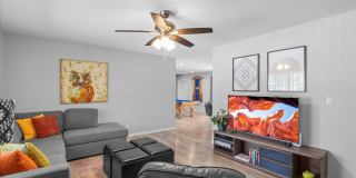 7419 E BELLEVIEW Street Gallery 4