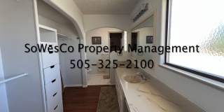 FULLY FURNISHED 4 Bedroom 2 Bath with Breathtaking Views Gallery 11