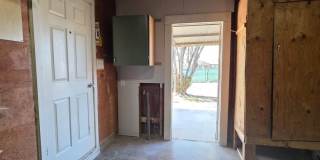 Charming remodeled 3-bedroom home for lease! Gallery 35