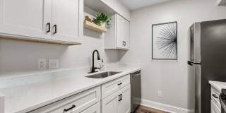 Barrington Park Gallery 27