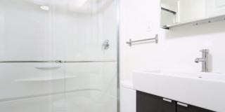 Nicely renovated 2 bed with In-unit laundry near Brigham Circle! Gallery 3