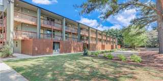 710 Jesse Jewell Parkways SE Gallery 16