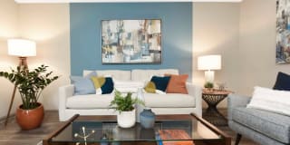 The Everly Gallery 7