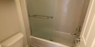 Beautiful 4 bed/3 bath home located in Summerlin Gallery 13