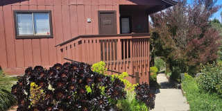 2 bedroom condo near downtown Morro Bay Gallery 1