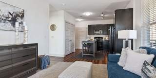 The Vance at Huebner Oaks Gallery 22