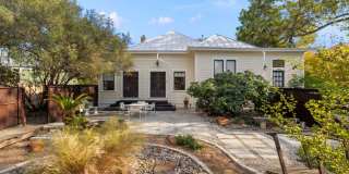 HISTORIC CHARM IN KING WILLIAM Gallery 13
