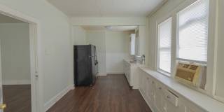 2913 Homan Avenue Gallery 13