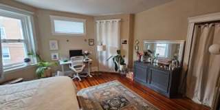Fenway 5 bed 1.5 Bath Gallery 1