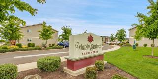 Country Living with Modern Flair: Wake up to the sounds of nature, Live Minutes from Everything Gallery 1