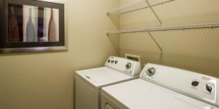 Pearl Greenway Gallery 27