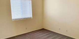 Beautiful 3 bed 2.5 bath Home with 2 car garage Gallery 14