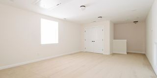 Gorgeous 3 Bedroom 2.5 Bathroom Townhome- Located in Stone Creek Village, Cary! Available August 14th! Gallery 28