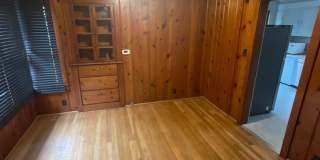 Charming 3 Bed 2 Bath Home! *2027* Gallery 9