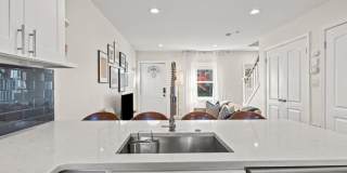 Distinctive Two Bedroom Beauty in Deanwood Gallery 12